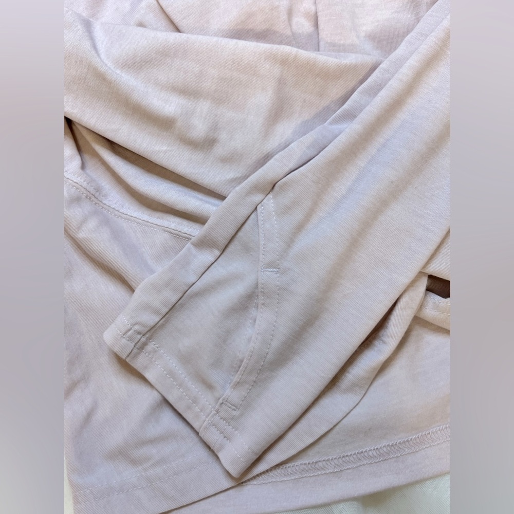 Athleta Essence Twist Light Pink Long Sleeved Top - Picture 8 of 10